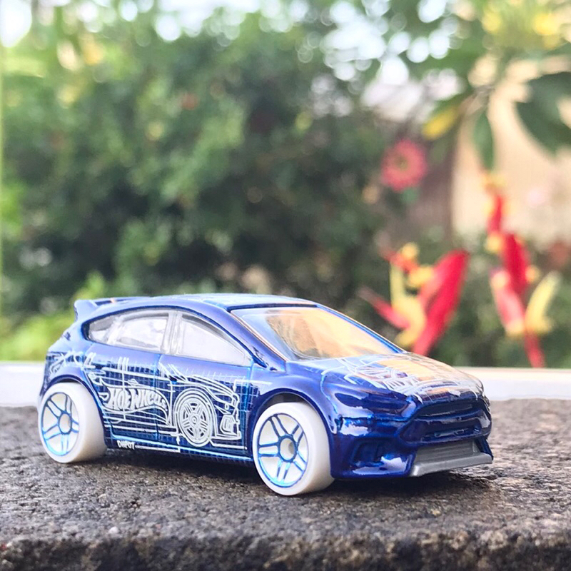 HOT WHEELS FORD FOCUS
