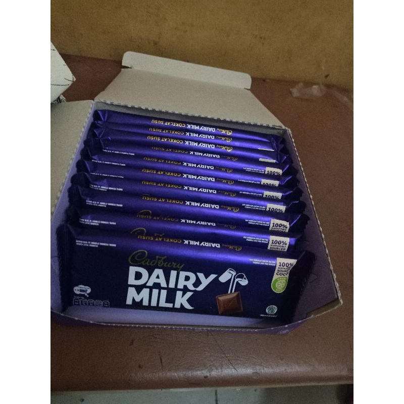 

Cadbury dairy milk 90 gr