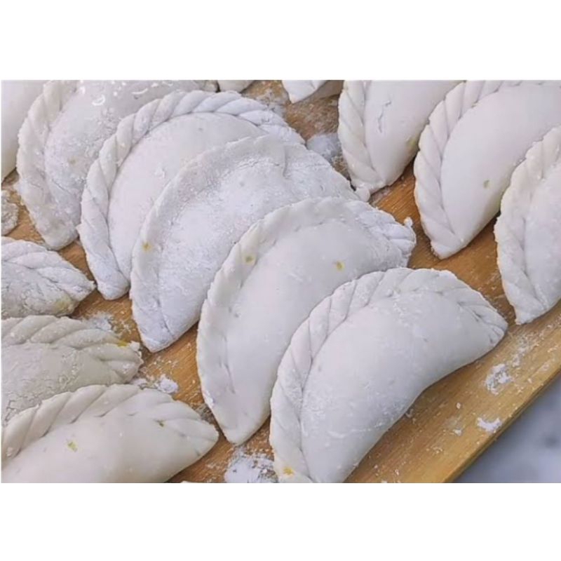 

cireng isi ayam suwir mercon