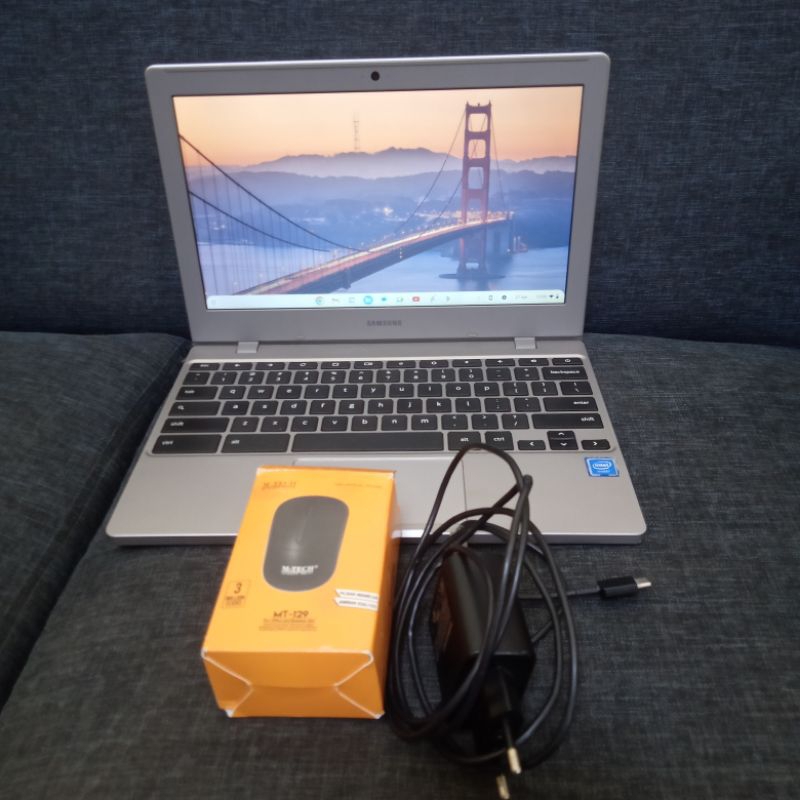 SAMSUNG CHROMEBOOK