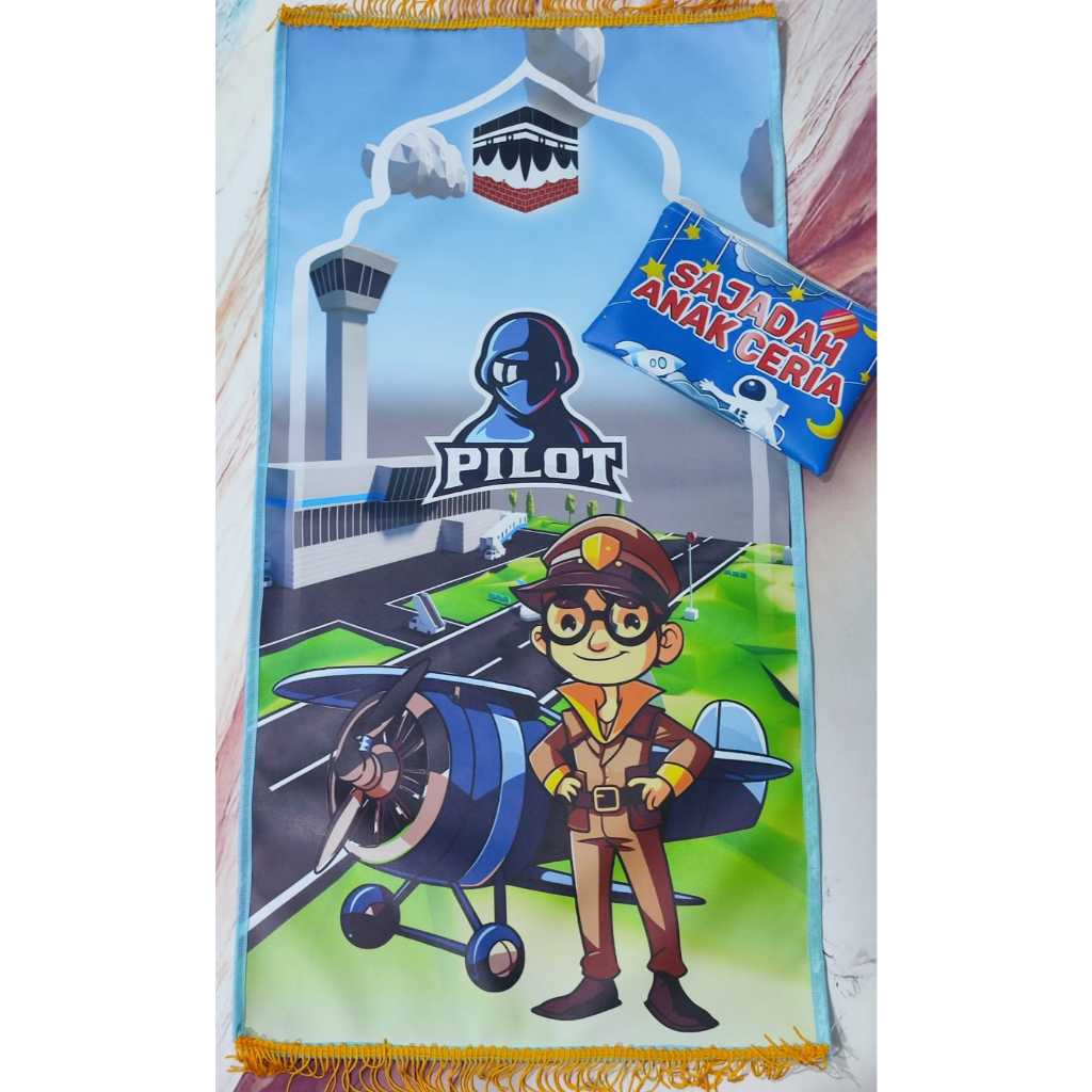 Sajadah Anak Kartun Motif Pilot Lucu Free Pouch Printing Pancawarna / Sajadah Travel Anak / Hampers 