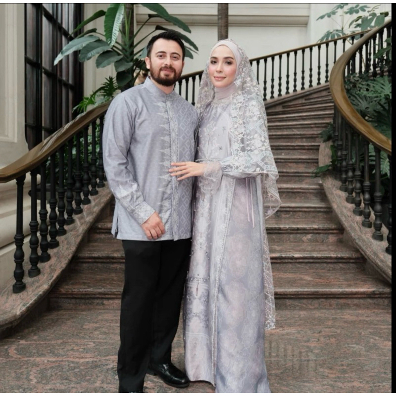 UNDERTAG VANILLA HIJAB - Raya Series Crystabela Dress