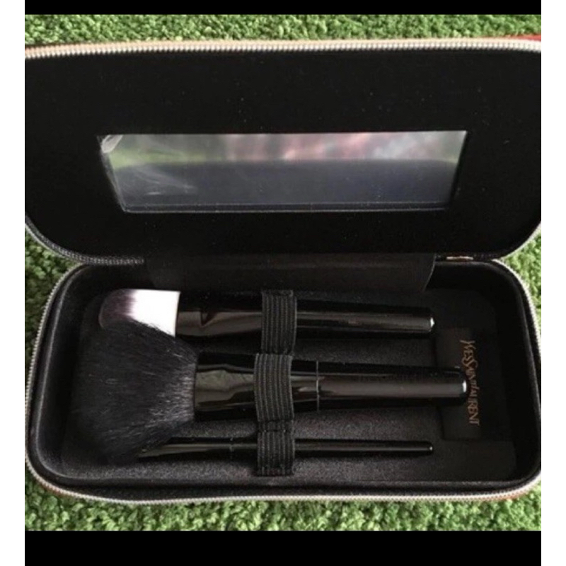 YSL red beauty brush