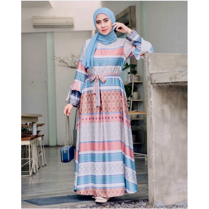 Dress by Greisy Official