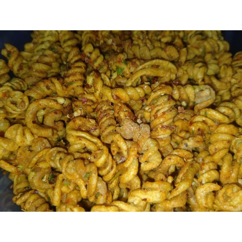 

(250 gram) macaroni spiral cikeruh pedas daun jeruk bumbu homemade by NB snack