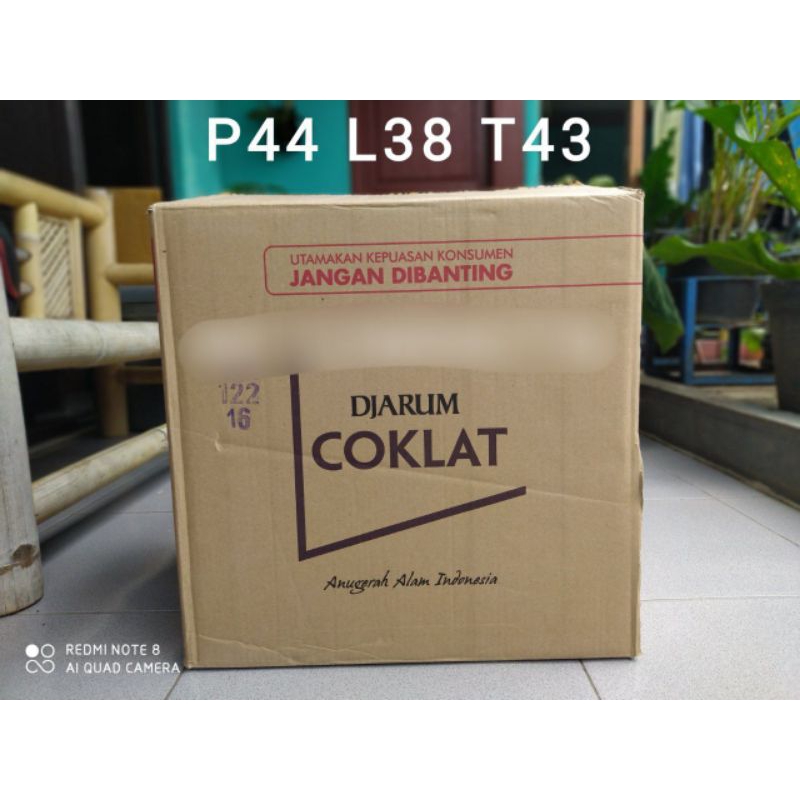 

Dus Besar Kardus Tebal Bekas Untuk Packing Barang