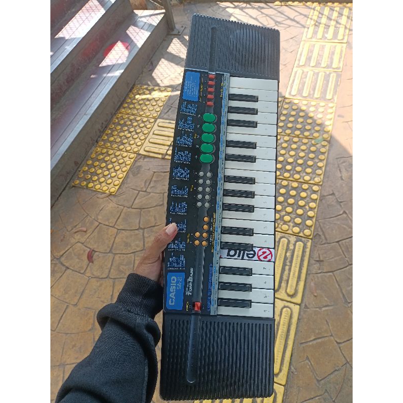 piano Casio sa 21