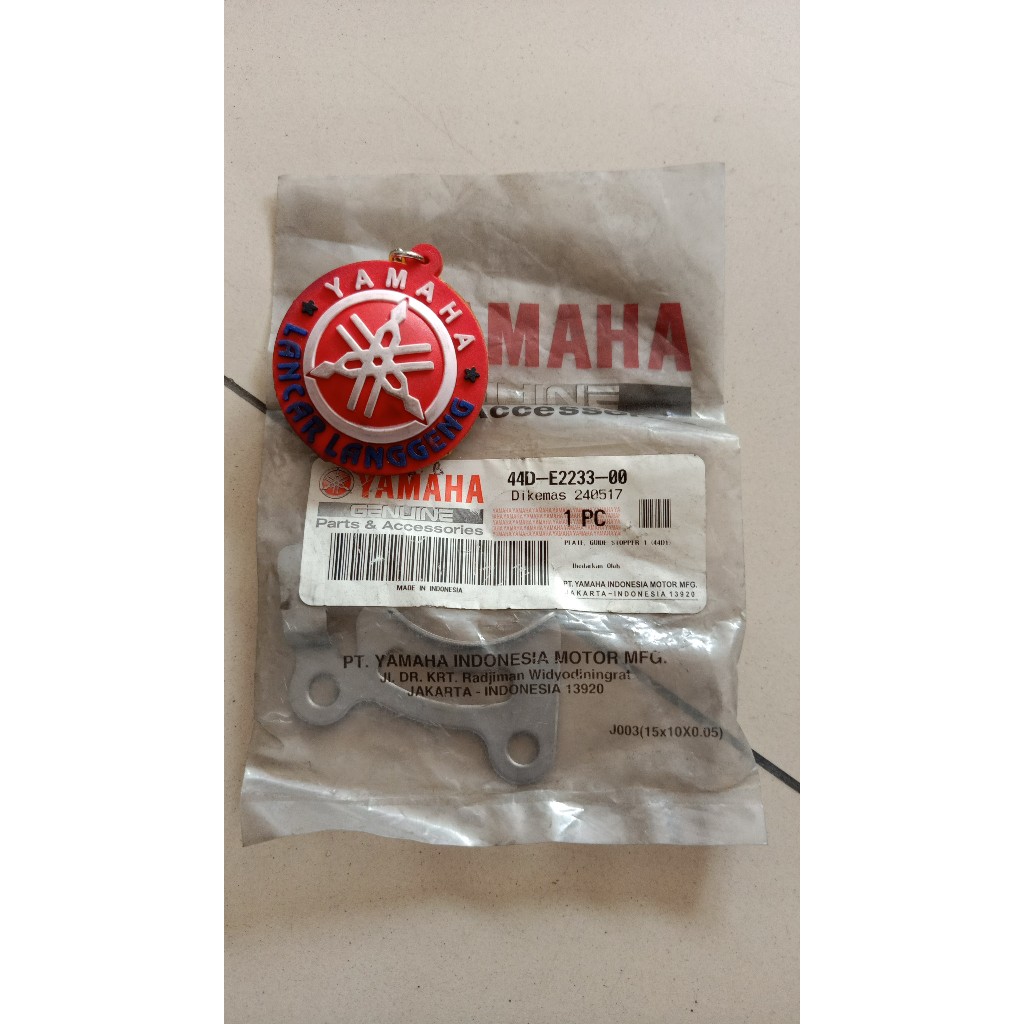 PLATE GUIDE STOPER XEON/MIO J ORIGINAL YAMAHA GENUINE PARTS 44D-E2233-00