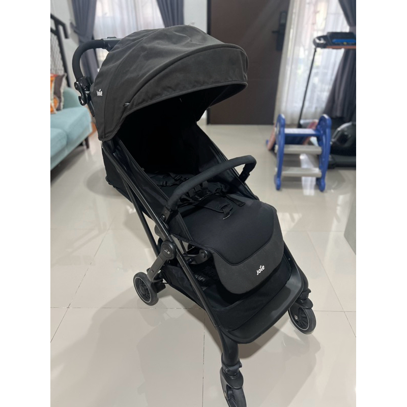 Joie Tourist 2 Coal Stroller (Preloved)