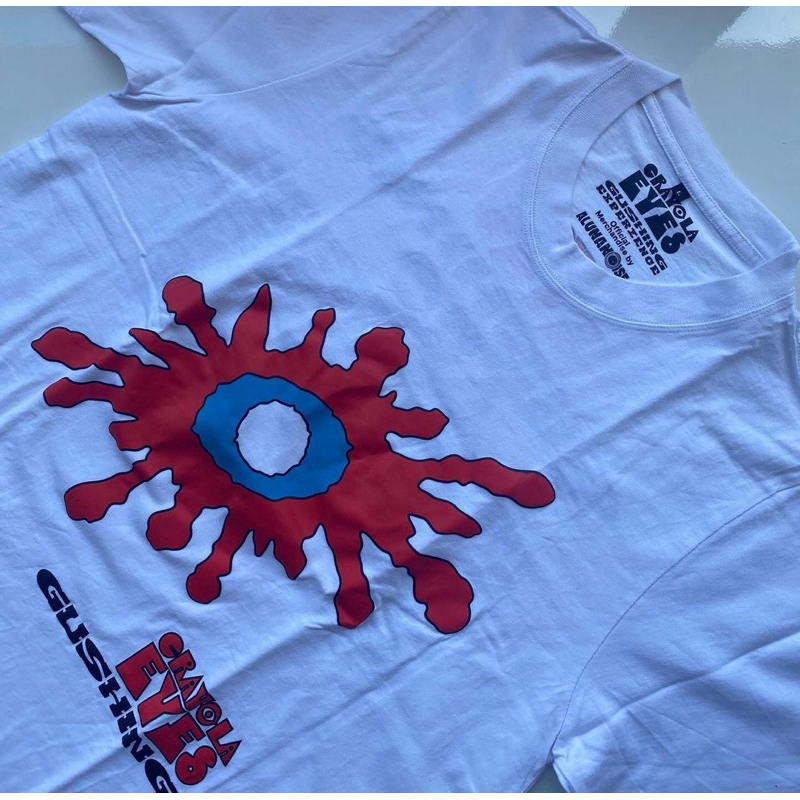 Tshirt Kaos - Crayola eyes