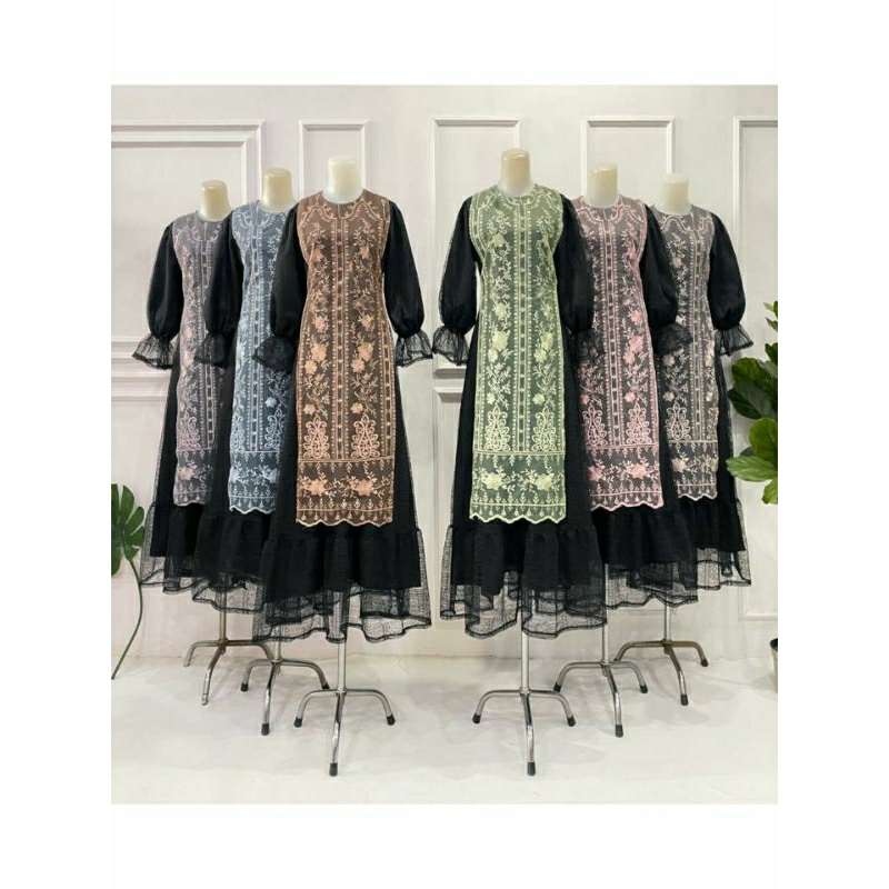 Gamis brokat hitam kekinian