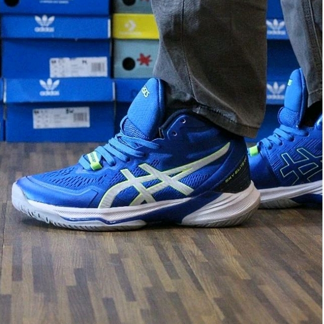 SEPATU VOLLY ASICS SKY ELITE