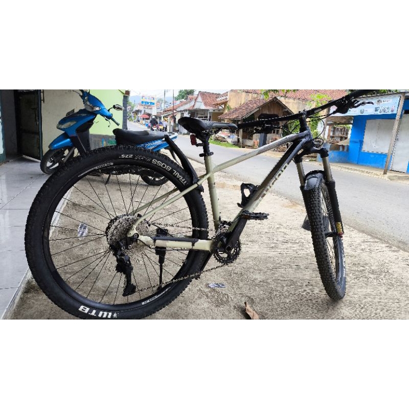 POLYGON XTRADA 6 2021 BEKAS ORIGINAL STANDAR PABRIK UKURAN M 27,5