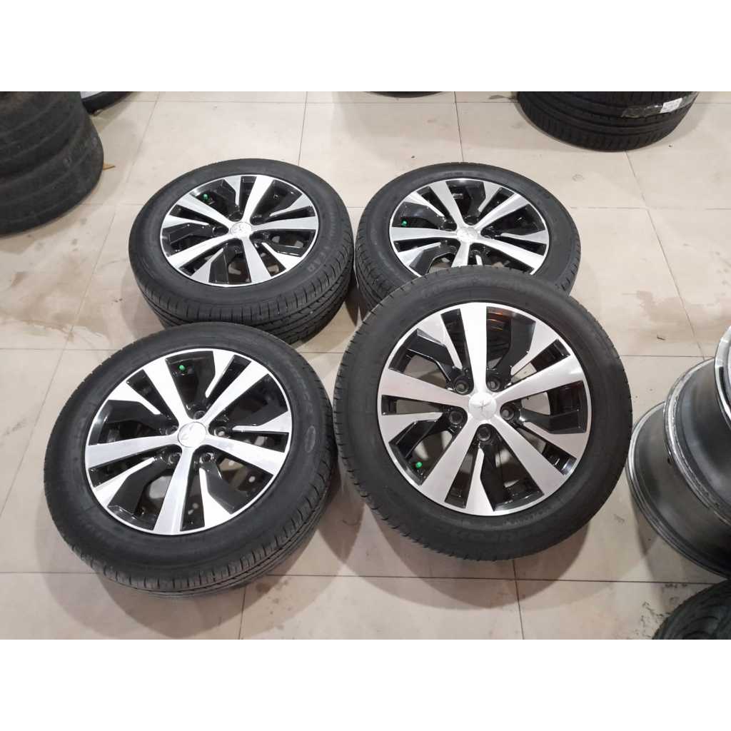 VELG MOBIL  BEKAS R15 BAUT 5 STD LIVINA R16X6,5 5X114 ET46 BAN GY 205 55 R16 2023