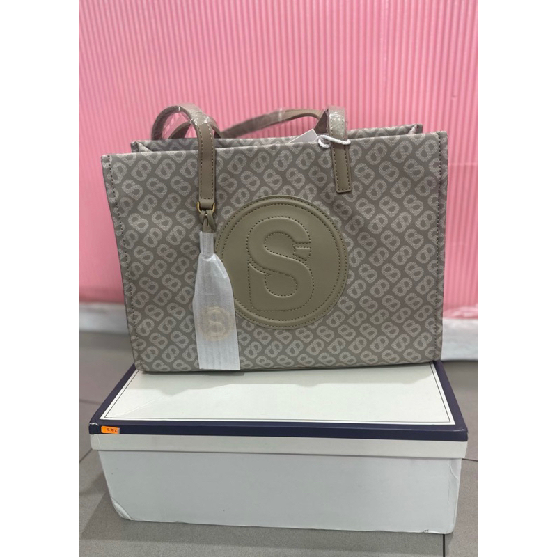 Aaliya Tapis Bag Buttonscarves Pistachio NEW