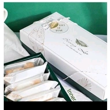 

kotak/dus/box cookies/nastar tw