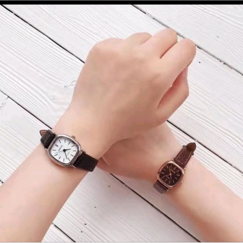 Jam Tangan Wanita Kulit Model Kotak Premium