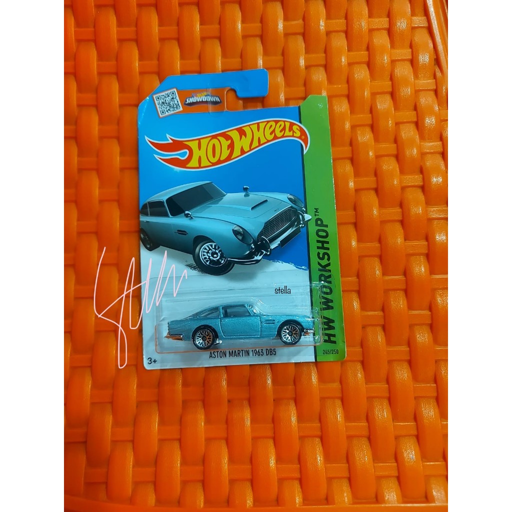 Hot Wheels Aston Martin 1963 DB5