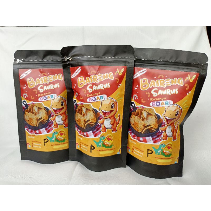 

Basreng Saurus Pedas Pouch