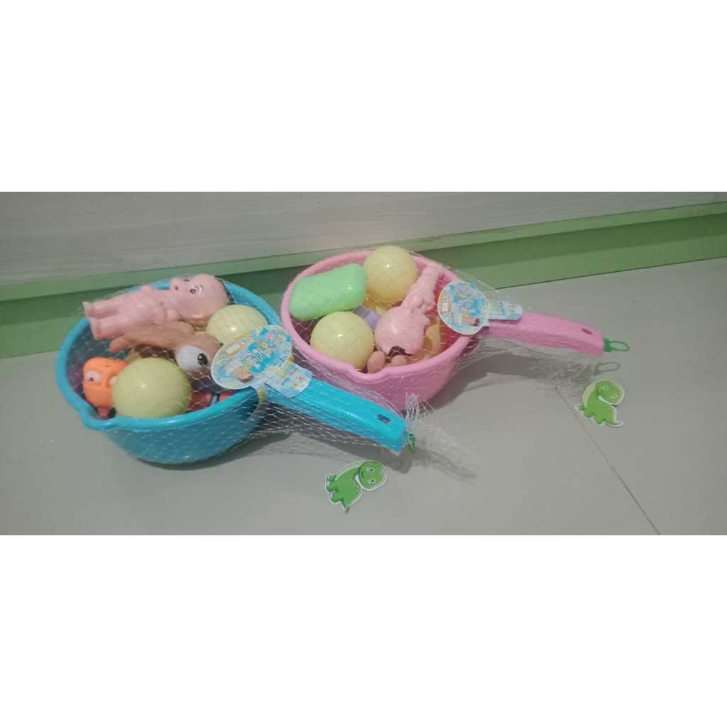 Gayung Mainan Mandi Bath Toys Anak Set