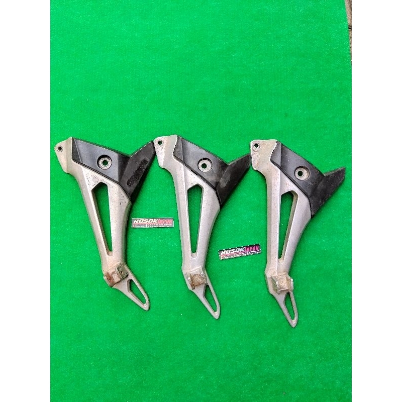 Fostep Footstep Belakang Kiri Supra X 125 Dd Old Revo Lama Original Sett Cover