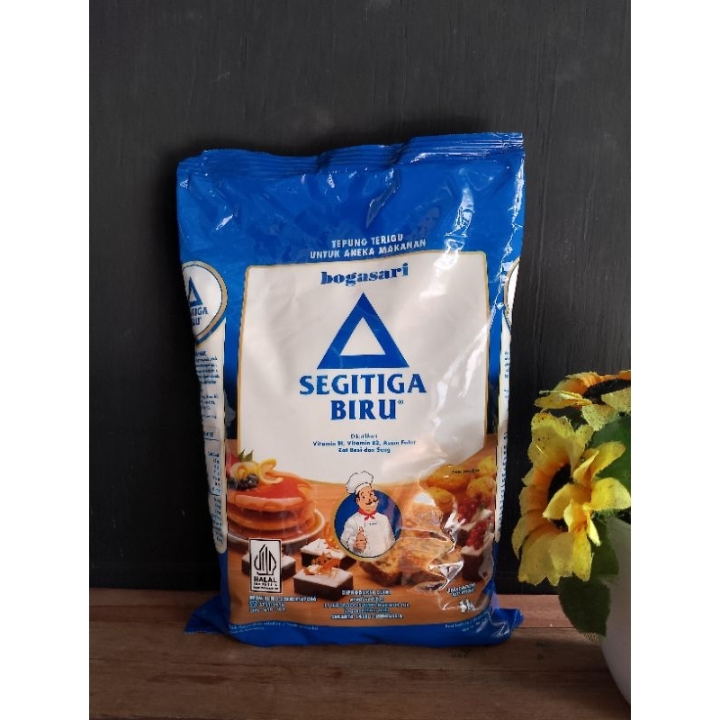 

Terigu Segitiga Biru