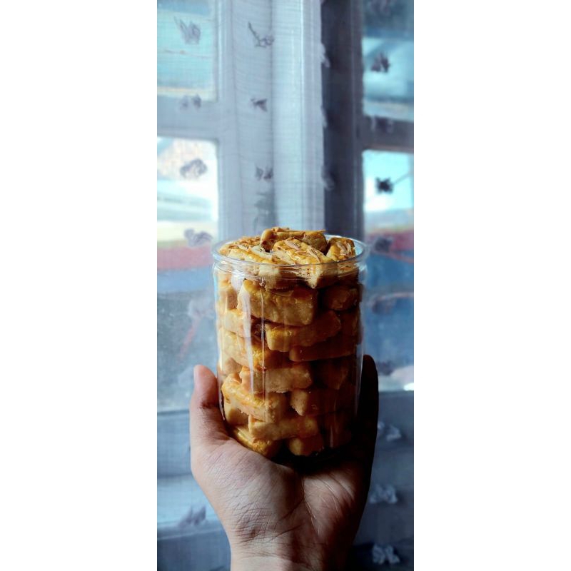 

Kastengel Premium Kue Lebaran HomeMade Kualitas Premium