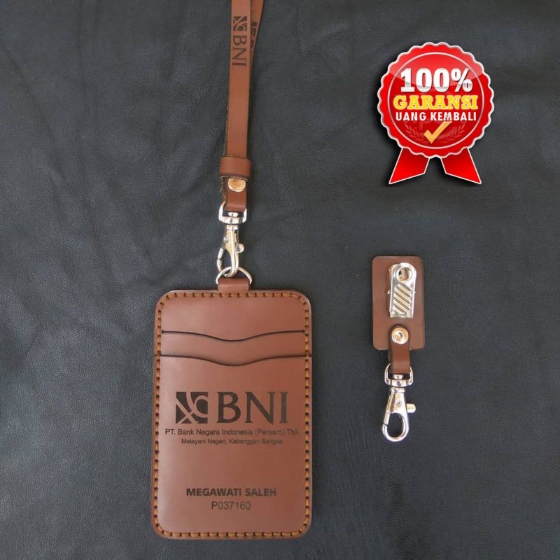 

Lanyard BNI - Id Card Holder Kulit Bank BNI - Gantungan ID Card Kulit Asli