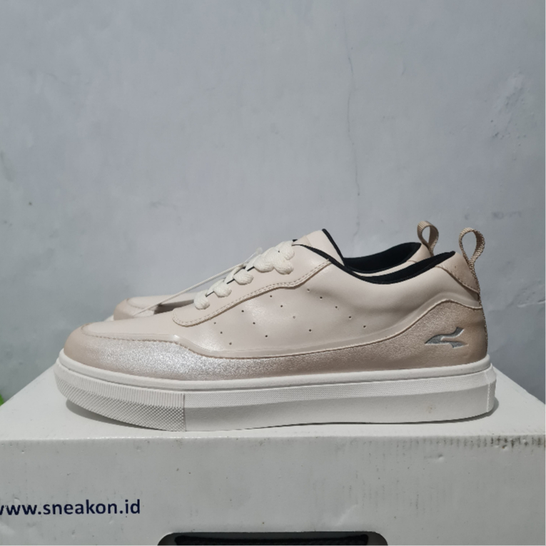 Sepatu Sneakers Wanita Sneakon Ace Sand Original