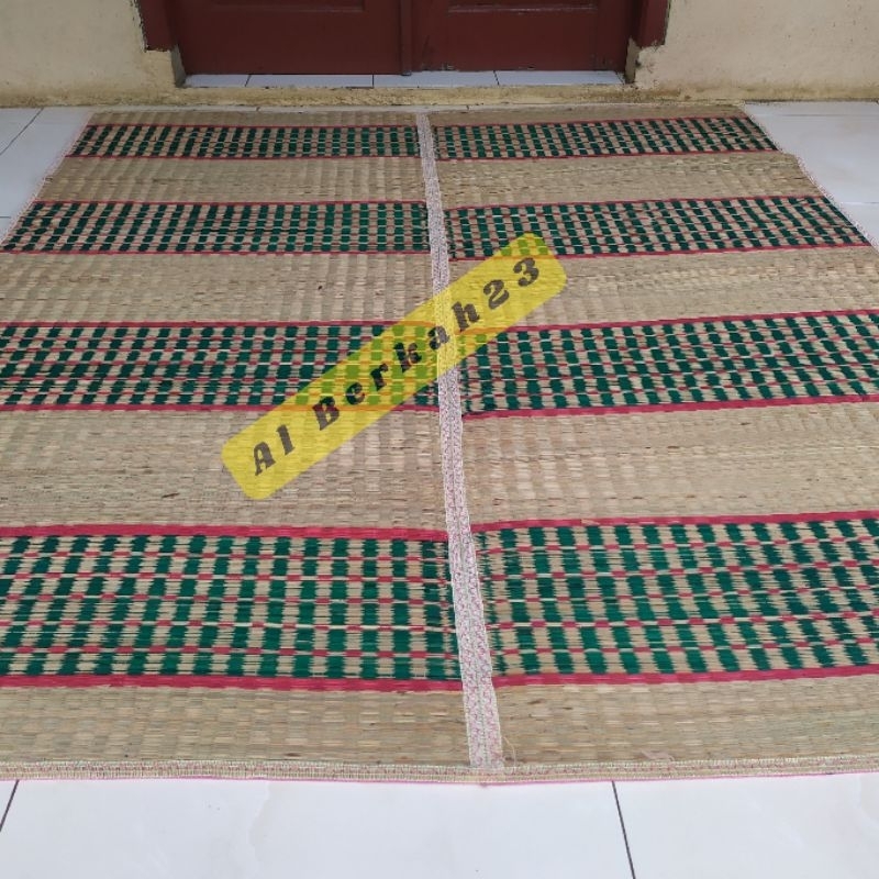 Tikar Lipat Mendong ukuran 150x200 cm tikar tradisional mendong khas tasikmalaya