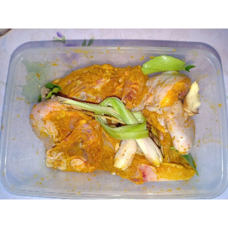 

ayam marinasi sereh / ayam goreng sereh / ayam marinasi serai