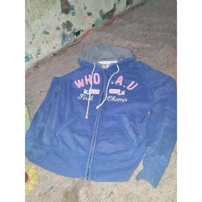 Hoodie who a.u