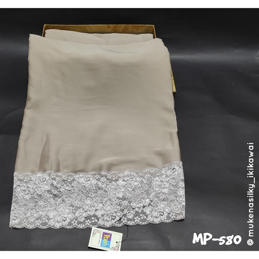 Mukena Silky Polos Poeti (MP-580/ Milo)