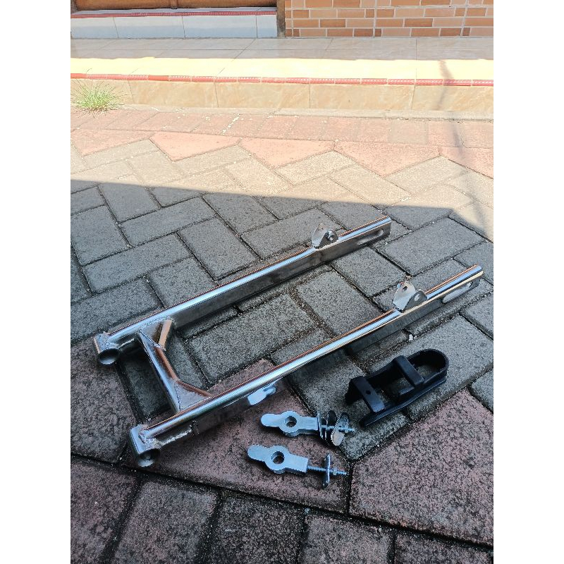 Swing ARM GL PRO long /Supit belakang GL Pro tipe long (panjang ) free setelan rantai karet rantai