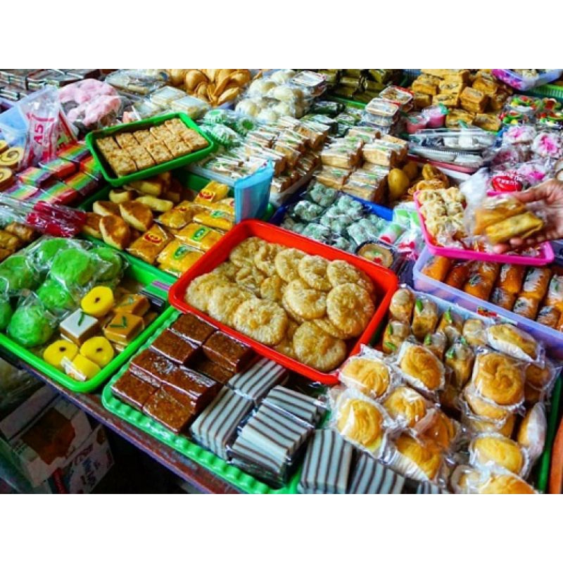 

kue basah/kue pasar/kue jajanan pasar