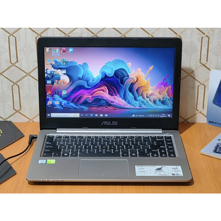 Laptop Asus K401UQK Core i7-6500U RAM 8GB SSD 256GB 14" HD