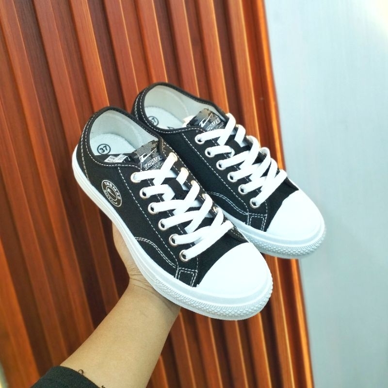 [JURAGAN TAS BANYUWANGI] SEPATU THOMAS KEREN OS SPTB850