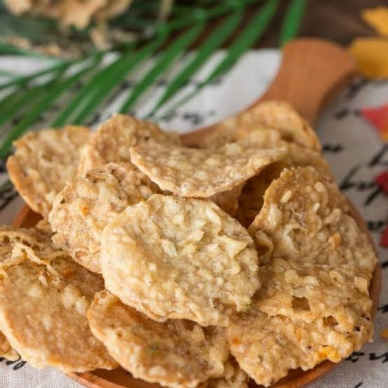 

KRIPIK TEMPE TEPUNG KEMASAN PLASTIK 500 GRAM