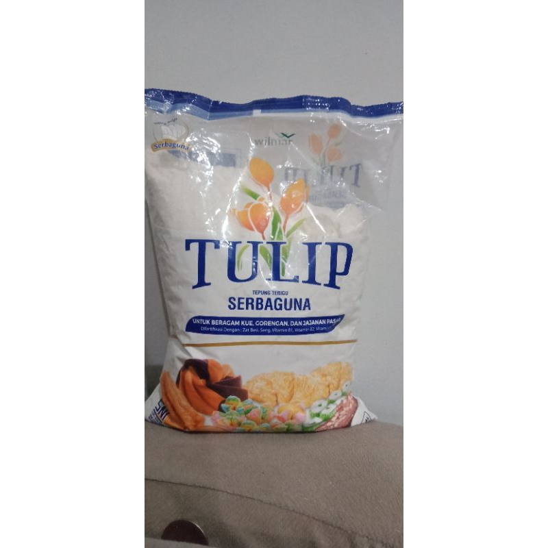 

tepung terigu tulip 1kg