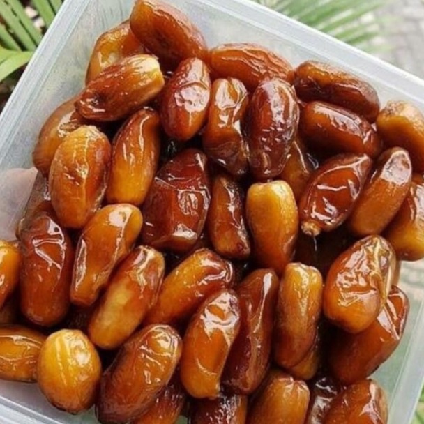 

Langsung Checkout Kurma Tunisia Madu Palm fruit 1kg Tunis Madu Kurma Barari Palm Basah