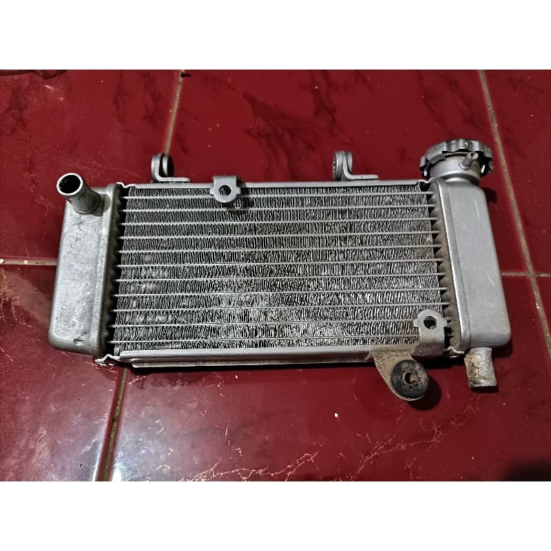 radiator CB150R old original