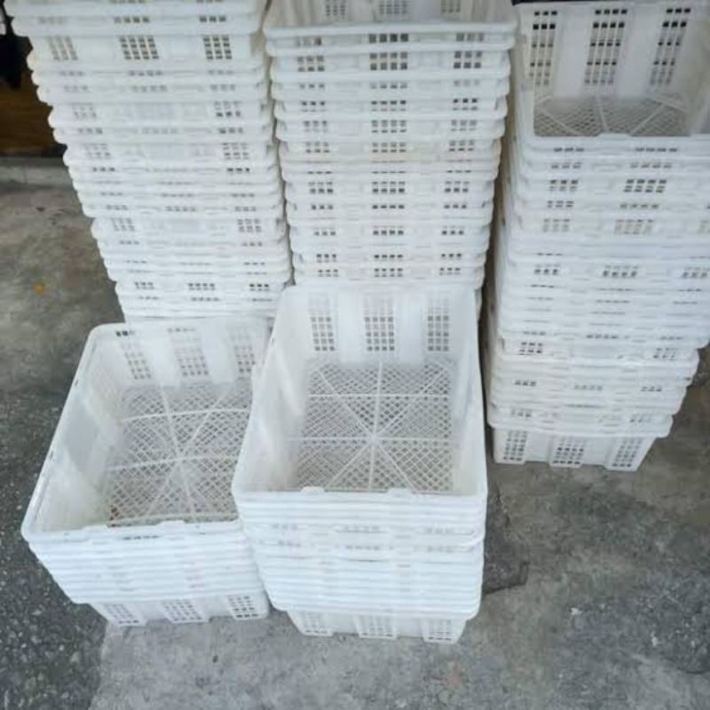 Keranjang bekas buah lengkeng