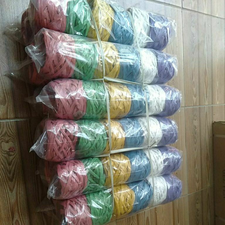 

KODE G5Y4 Tali Rafia Warna Warni 1 ikat isi 6 lusin Grosir