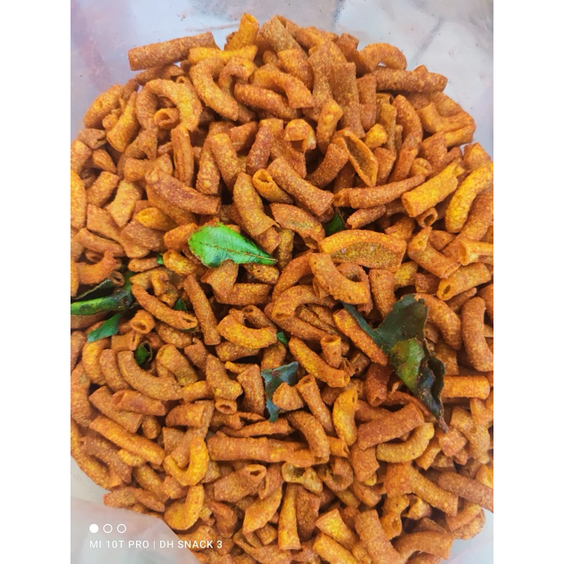 

Makaroni Bantat Pedas Daun Jeruk
