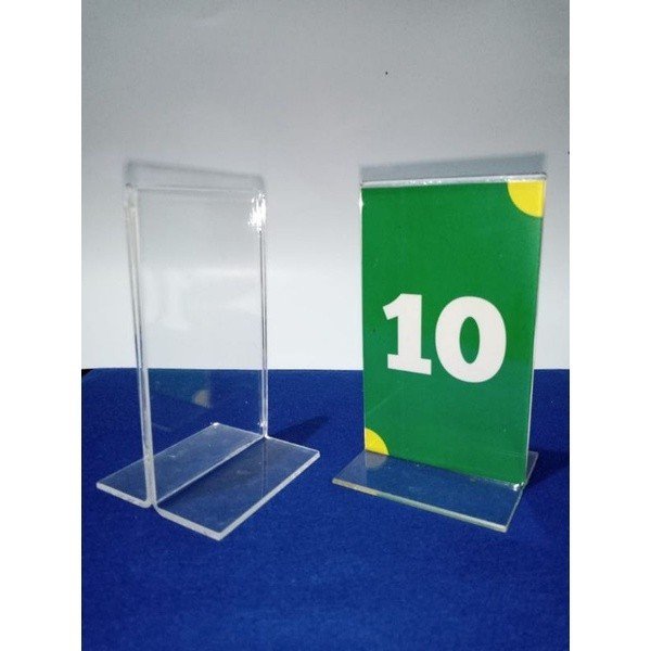 

AKRILIK NOMOR MEJA 12X8 CM + nomer (free desain)