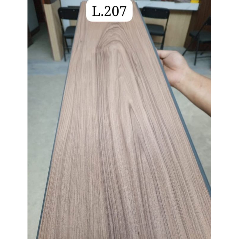 plafon PVC coklat serat kayu