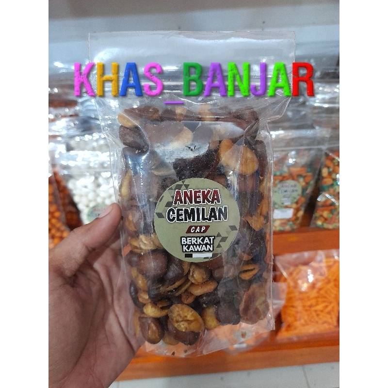 

cemilan kacang koro kulit khas banjar