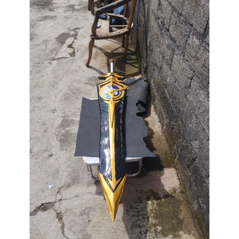 the bell pedang genshin impact properti cosplay genshin impact