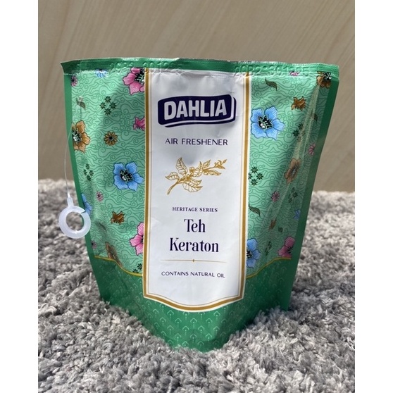 

Banyak dicari Dahlia GANTUNG TEH KERATON 75gr