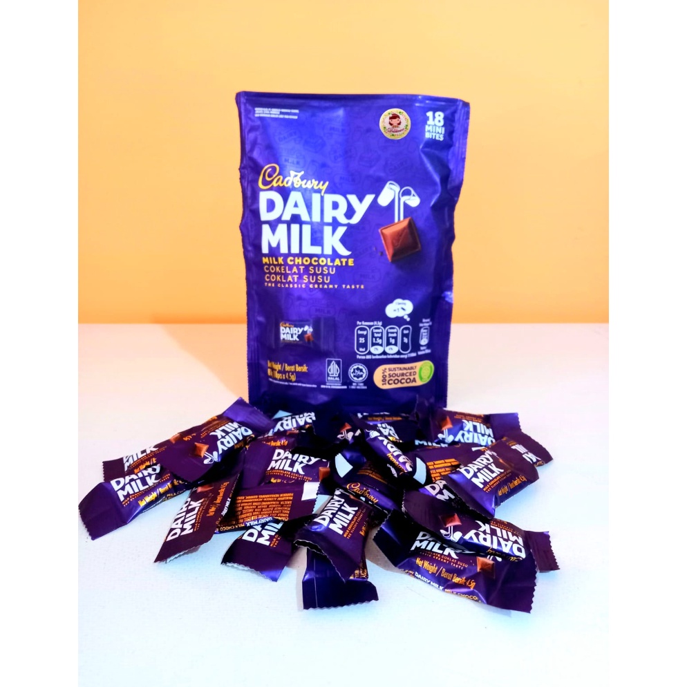 

Murah Lebay Coklat import Pouch Cadbury Dairy Milk Chocolate 81gr isi 18pcs Halal ds bgr